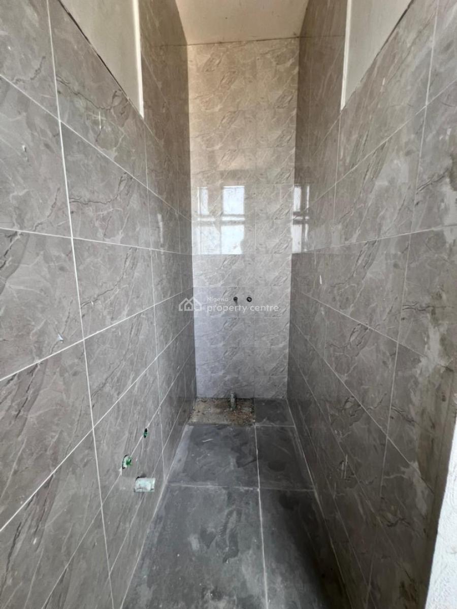 Affordable 2 Bedroom Maisonette in a Well Secured Neighborhood, Ikate, Lekki, Lagos, Flat / Apartment for Sale