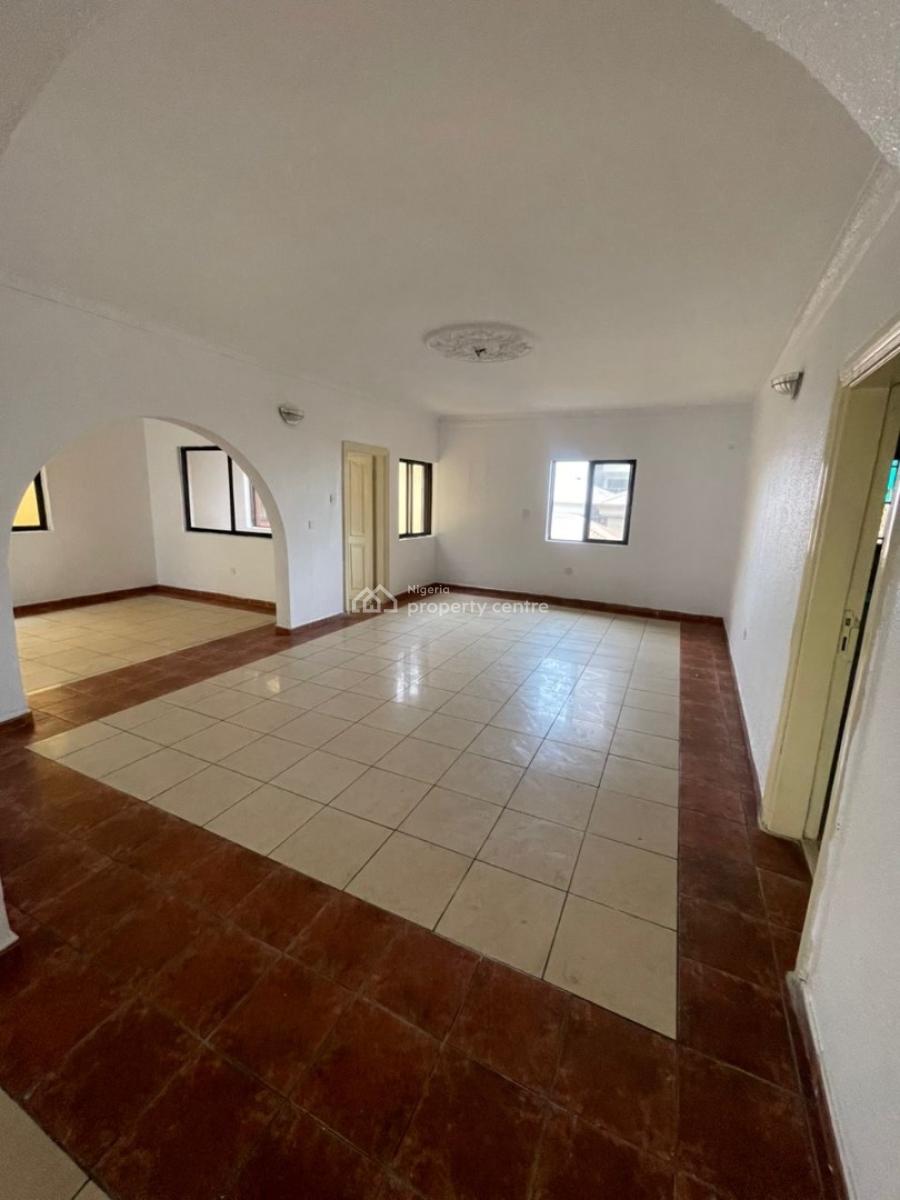 Large 4 Bedroom Penthouse, Lekki Phase 1, Lekki, Lagos, House for Rent
