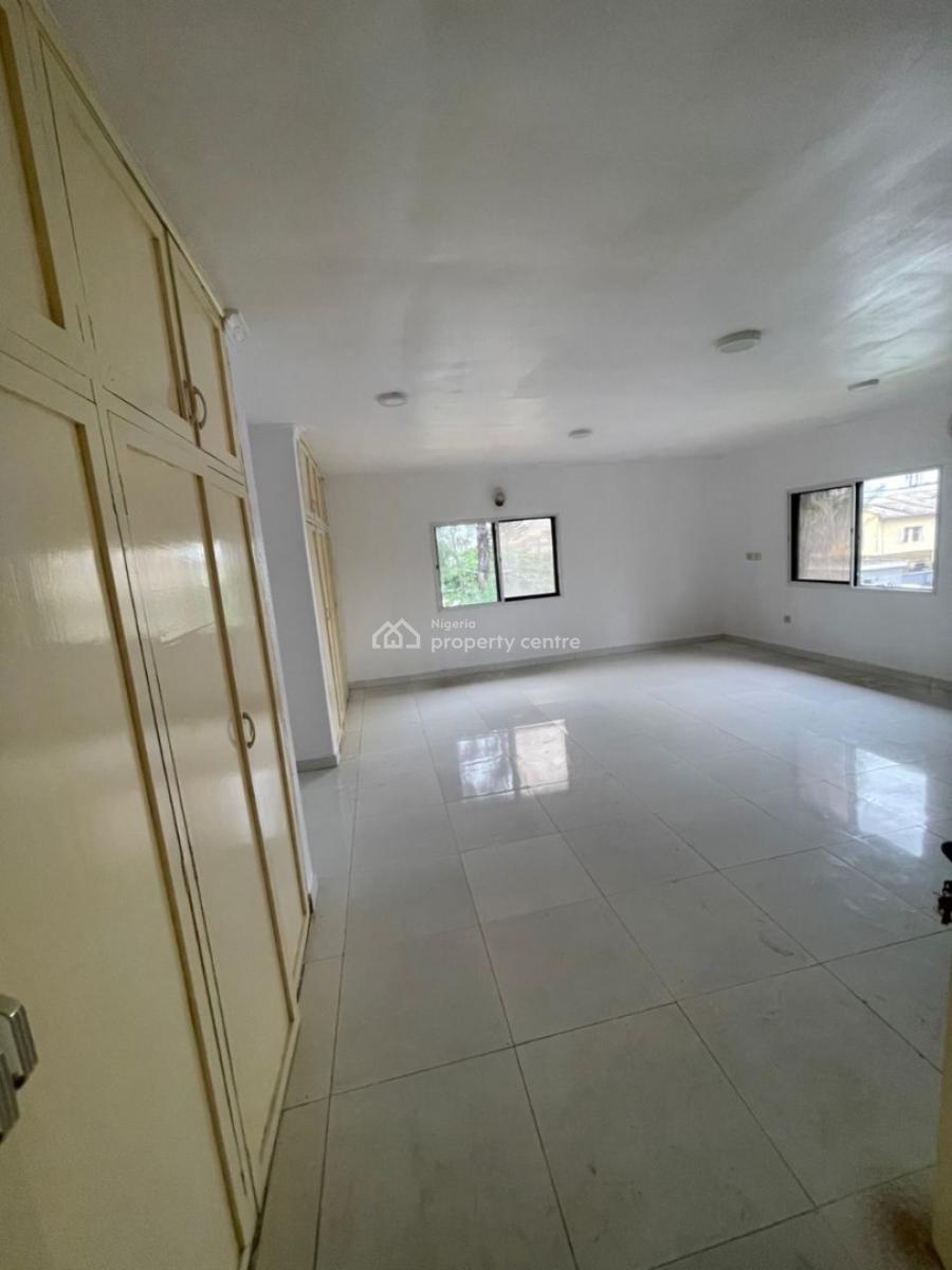 Large 4 Bedroom Penthouse, Lekki Phase 1, Lekki, Lagos, House for Rent