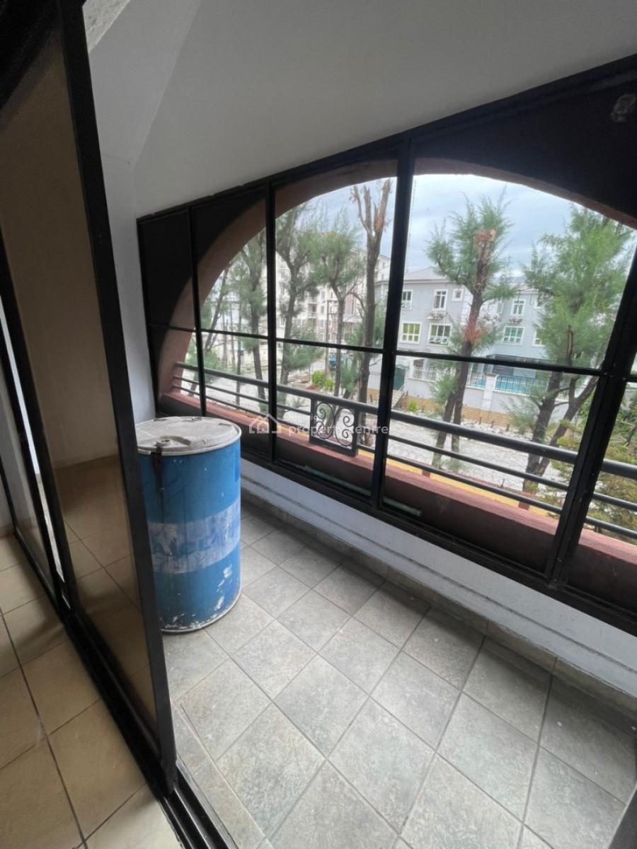 Large 4 Bedroom Penthouse, Lekki Phase 1, Lekki, Lagos, House for Rent