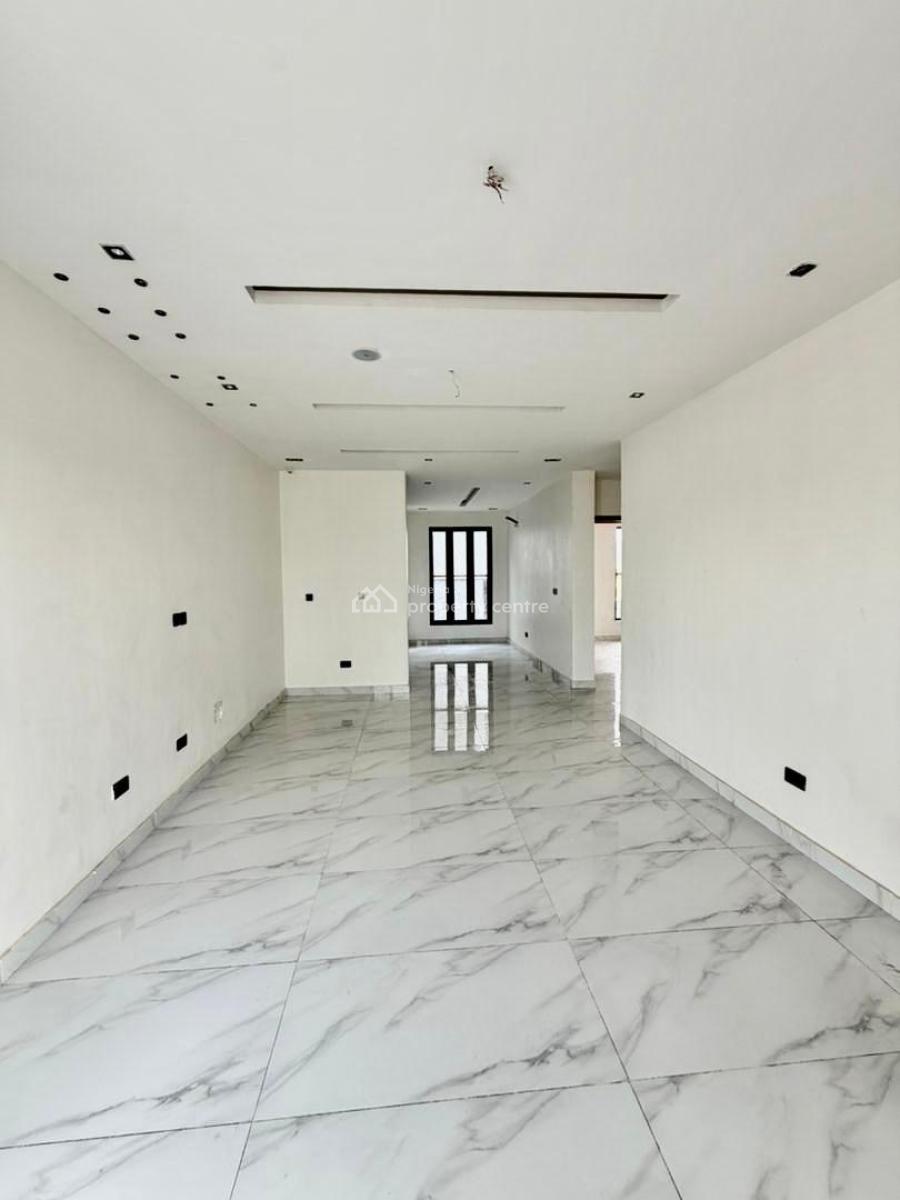 Luxury Brand New 2 Bedroom Apartment, Ologolo Lekki, Ologolo, Lekki, Lagos, Flat / Apartment for Rent