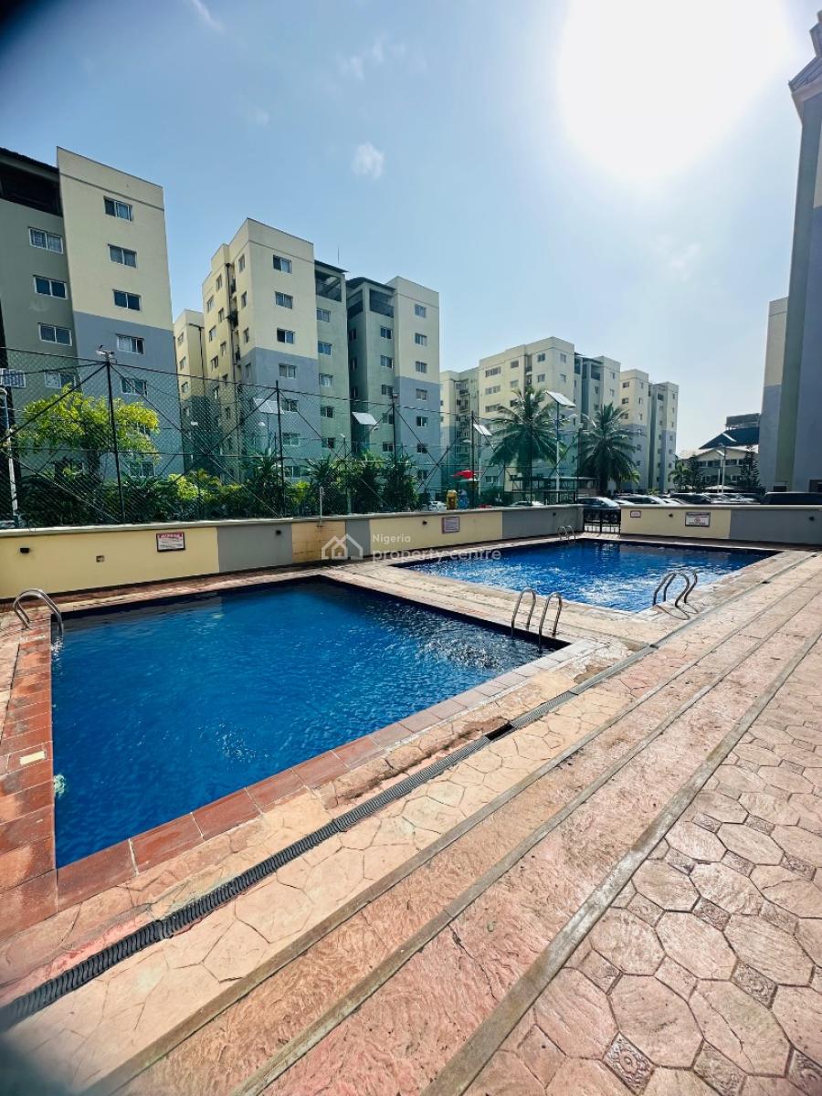 Spacious Furnished 3-bedroom with Bq, Lekki Phase 1, Lekki, Lagos, Flat / Apartment for Sale