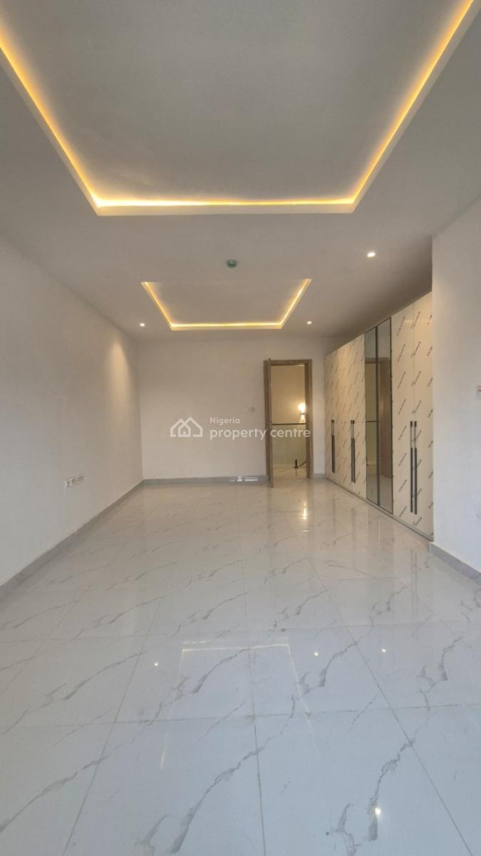 3 Bedroom Penthouse 780m, Off Isaac John, Ikeja Gra, Ikeja, Lagos, Flat / Apartment for Sale