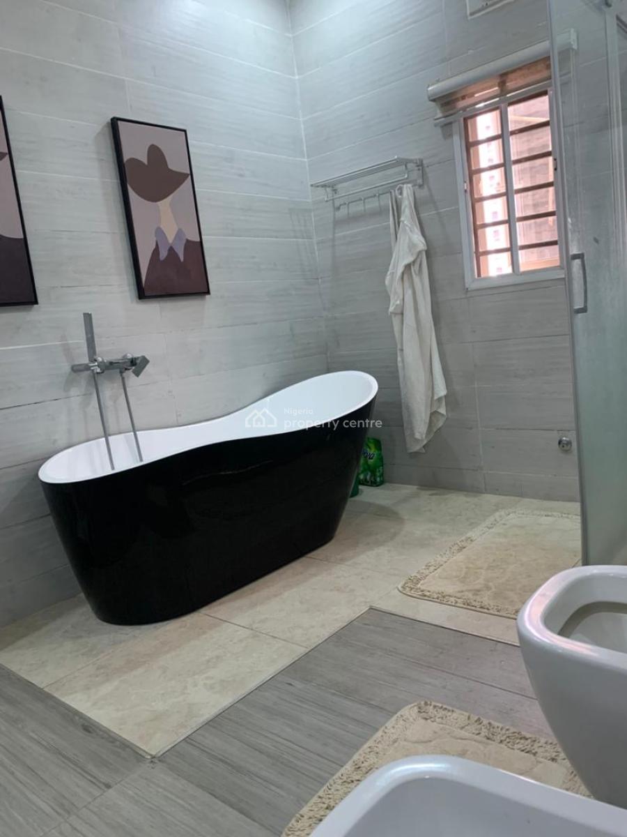 Furnished 3-bedroom Penthouse + 2 Bq, Oil Spring Estate, Lugbe District, Abuja, Detached Duplex for Sale