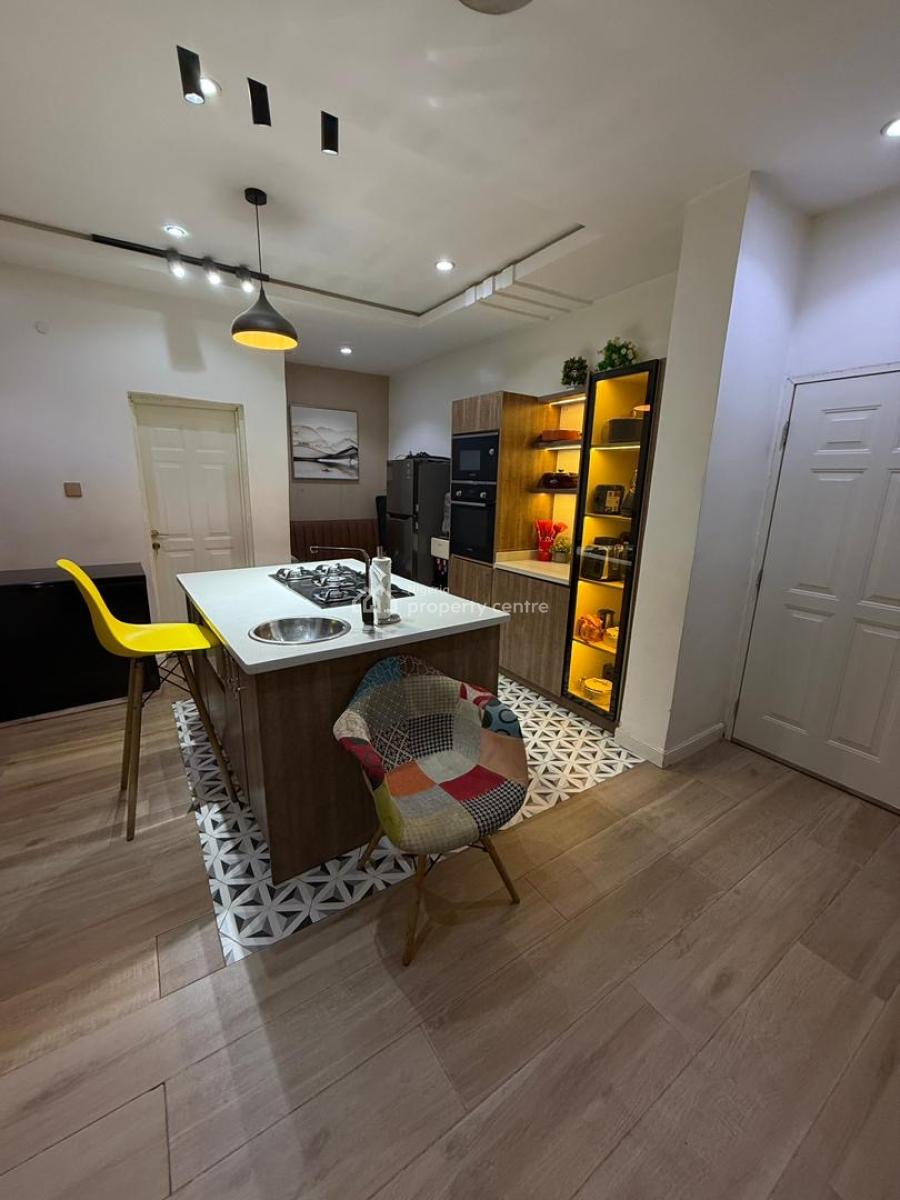 Furnished 3-bedroom Penthouse + 2 Bq, Oil Spring Estate, Lugbe District, Abuja, Detached Duplex for Sale
