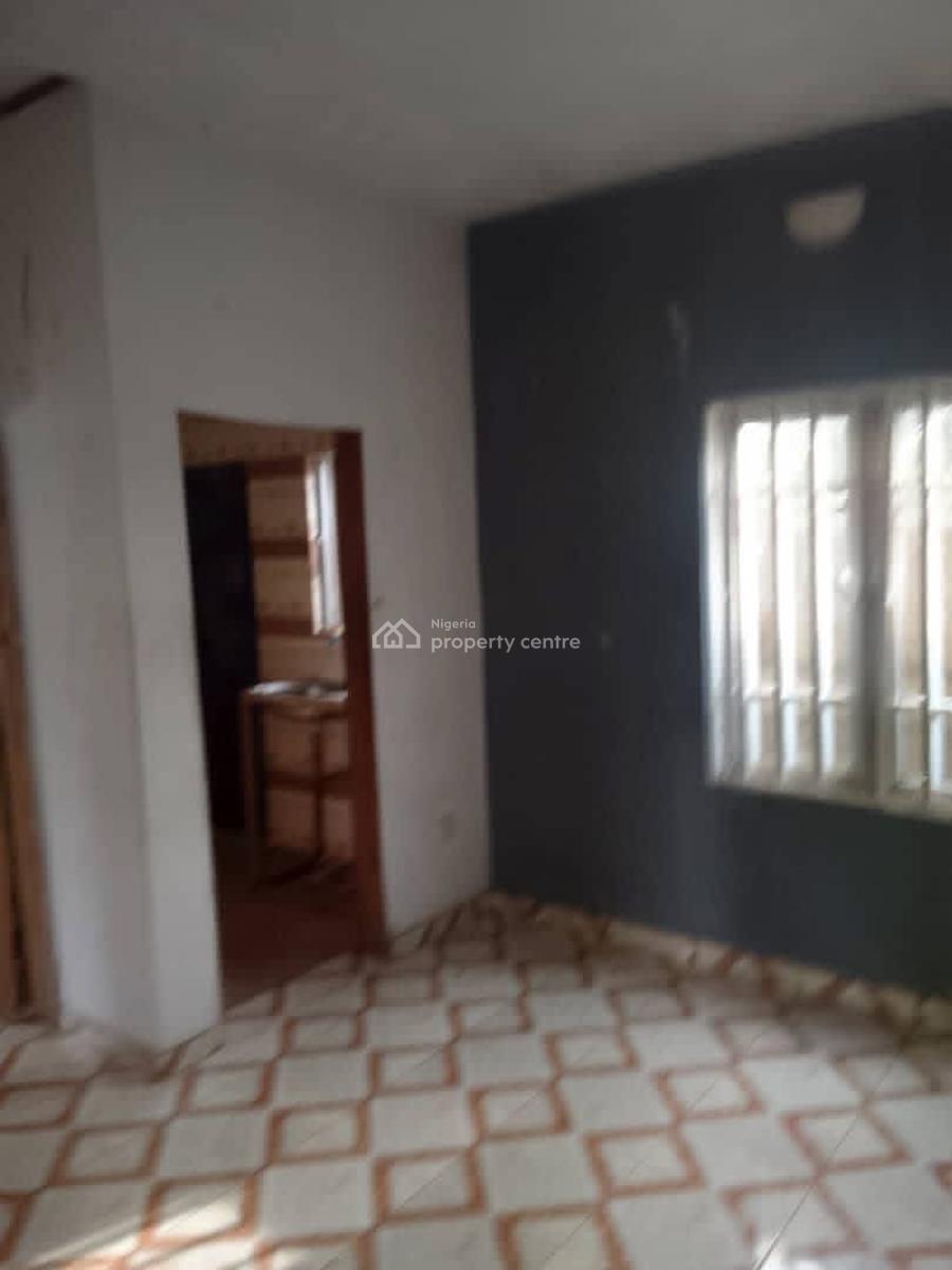 a Beautiful 2 Bedroom Apartment, First Gate, Ikorodu, Lagos, Flat / Apartment for Rent