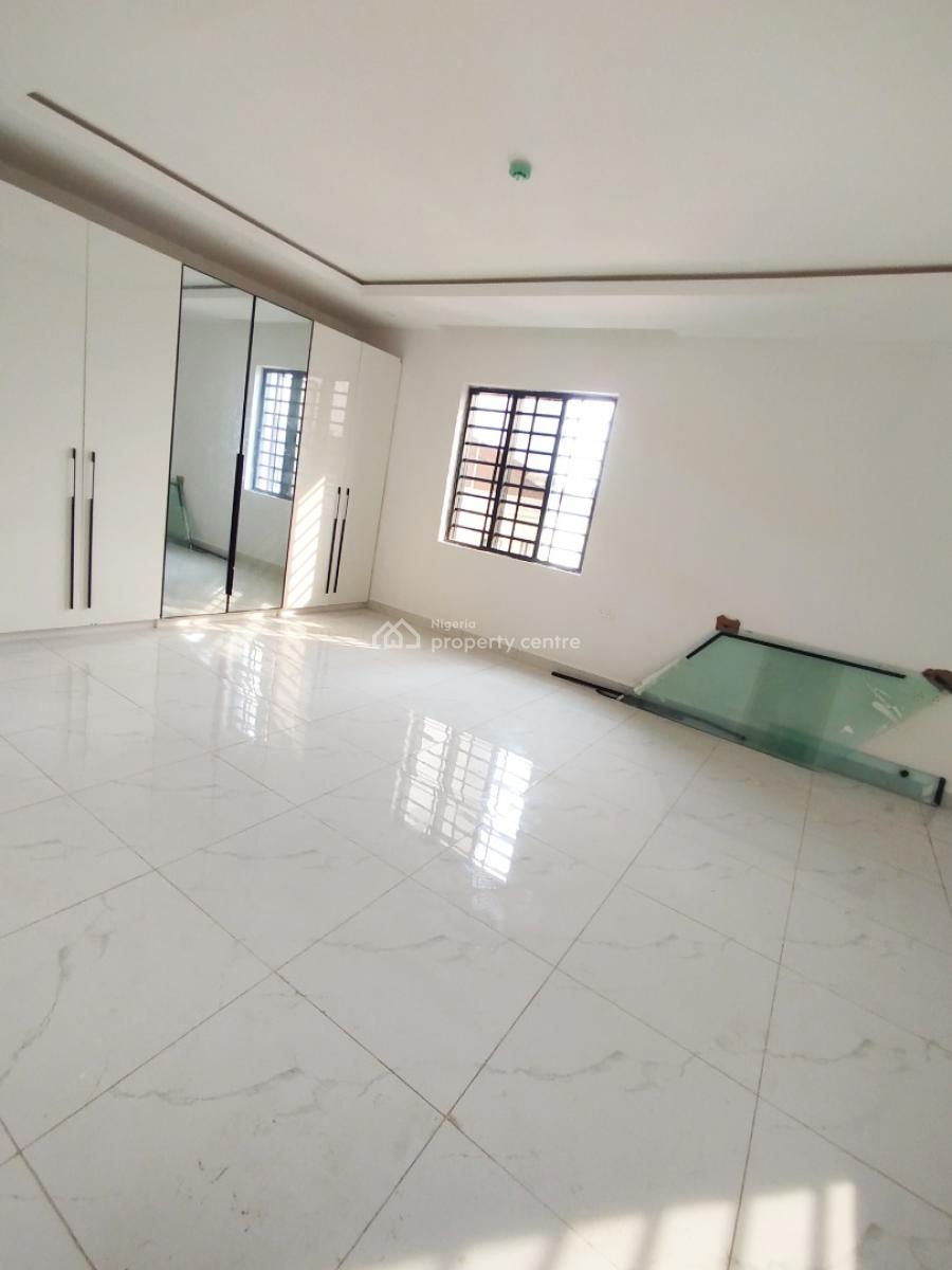Nicely Built 4 Bedroom House with a Bq, Ikeja Gra, Ikeja, Lagos, Terraced Duplex for Sale