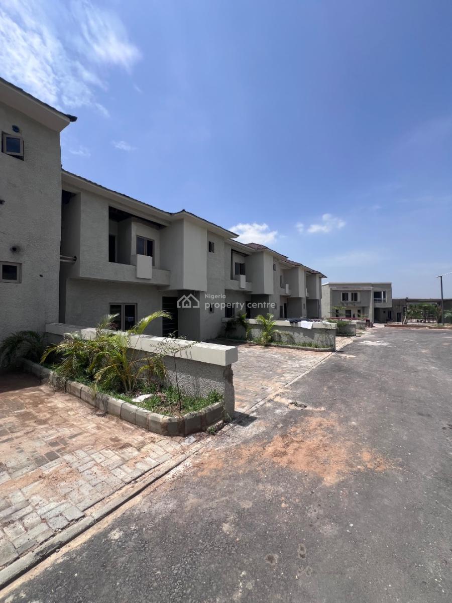 3bedroom Terrace with Bq Custom Finished, After Nizamiye, Idu Industrial, Abuja, Terraced Duplex for Sale