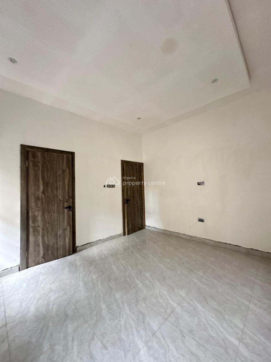 Exquisite Spacious Luxury 3 Bedroom Semi Detached, Ajah, Ajah, Lagos, Semi-detached Duplex for Sale