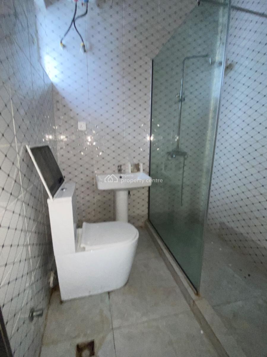 Luxury Clean Mini Flat with Kitchen , Prepaid Meter, Chevron , in a Beautiful Serene Estate, Lekki, Lagos, Mini Flat (room and Parlour) for Rent