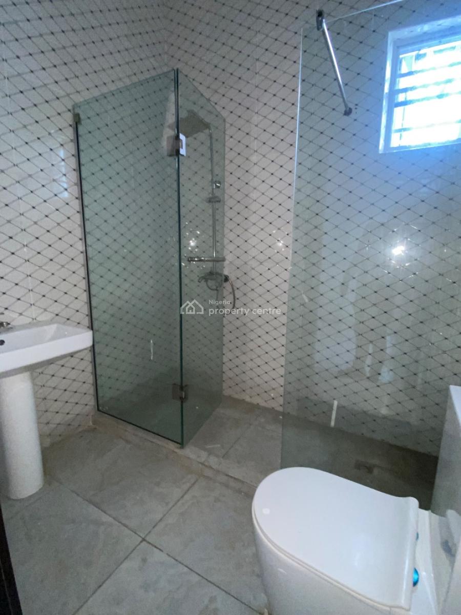 Luxury Clean Mini Flat with Kitchen , Prepaid Meter, Chevron , in a Beautiful Serene Estate, Lekki, Lagos, Mini Flat (room and Parlour) for Rent