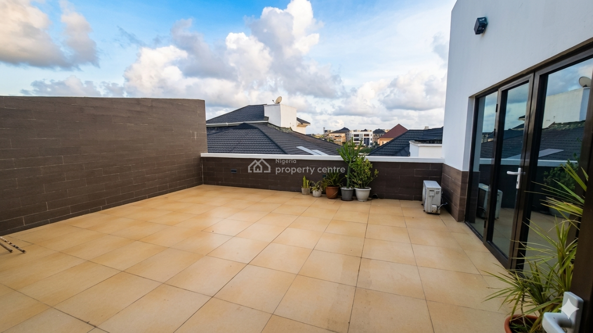 Modern Two Bedroom Penthouse Apartment, Off Freedom Way, Lekki Phase 1, Lekki, Lagos, Flat / Apartment for Rent