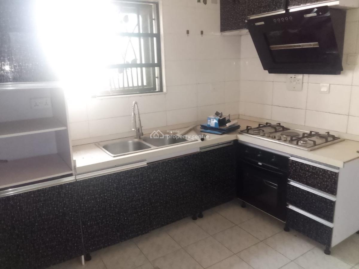 Lovely Two Bedroom Flat, Katampe (main), Katampe, Abuja, Flat / Apartment for Rent
