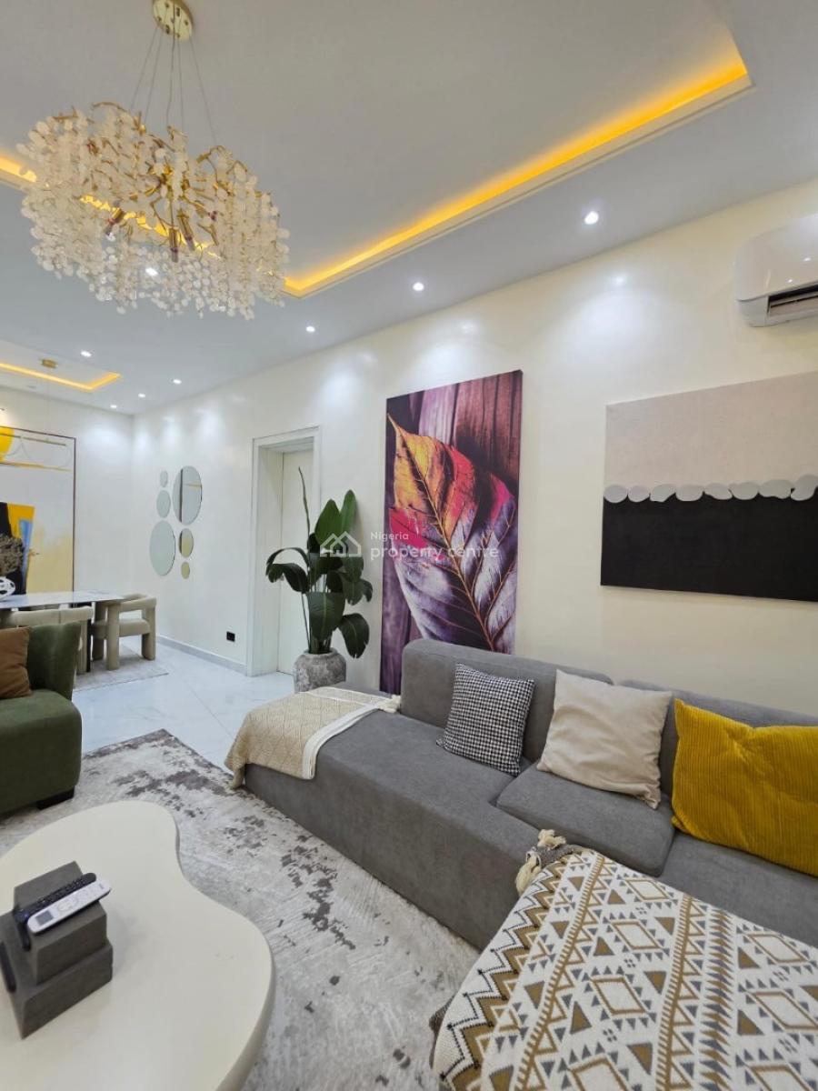 2bedroom Apartment with Ps5, Swimming Pool,air Hockey, 24/7 Security, Lekki Phase 1, Lekki, Lagos, Flat / Apartment Short Let