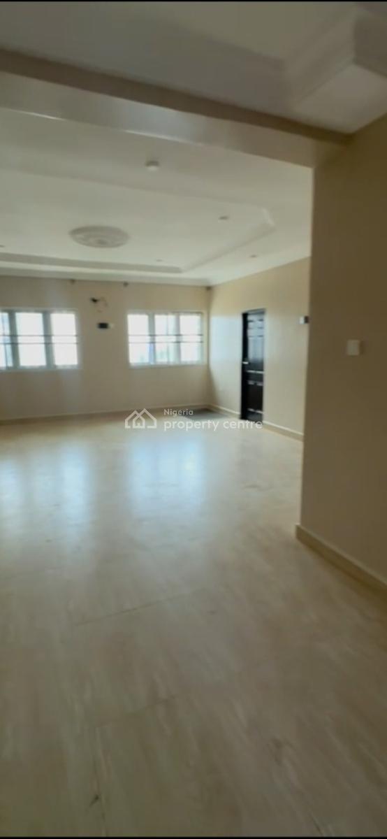 a Very Good Spacious & Serviced 3-bedroom Flat, Diplomatic Zone (video of The Apartment Is Attached), Katampe Extension, Katampe, Abuja, Flat / Apartment for Rent