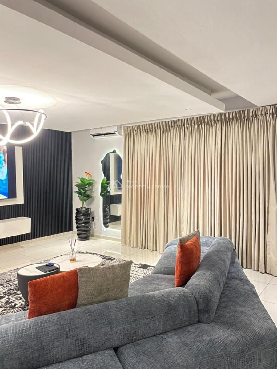 Newly Luxury 2 Bedroom Apartment with Ps5 & Snooker Netflix/prime, Lekki Phase 1, Lekki, Lagos, House Short Let