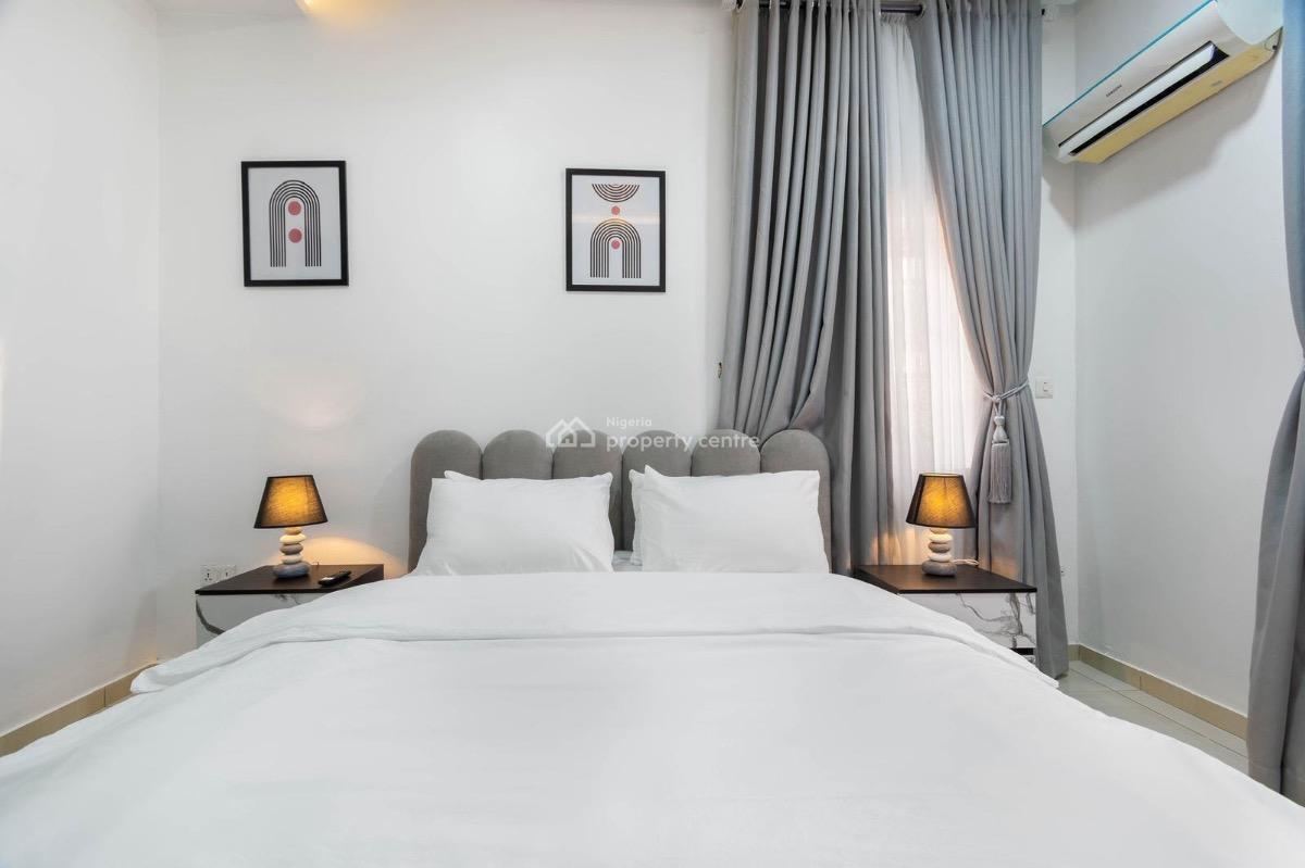 Newly Luxury 2 Bedroom Apartment with Ps5 & Snooker Netflix/prime, Victoria Island (vi), Lagos, Flat / Apartment Short Let