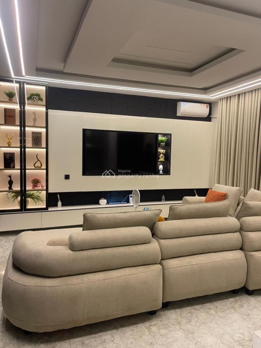 Newly Luxury 2 Bedroom Apartment with Ps5 & Snooker Netflix/prime, Lekki Phase 1, Lekki, Lagos, Flat / Apartment Short Let