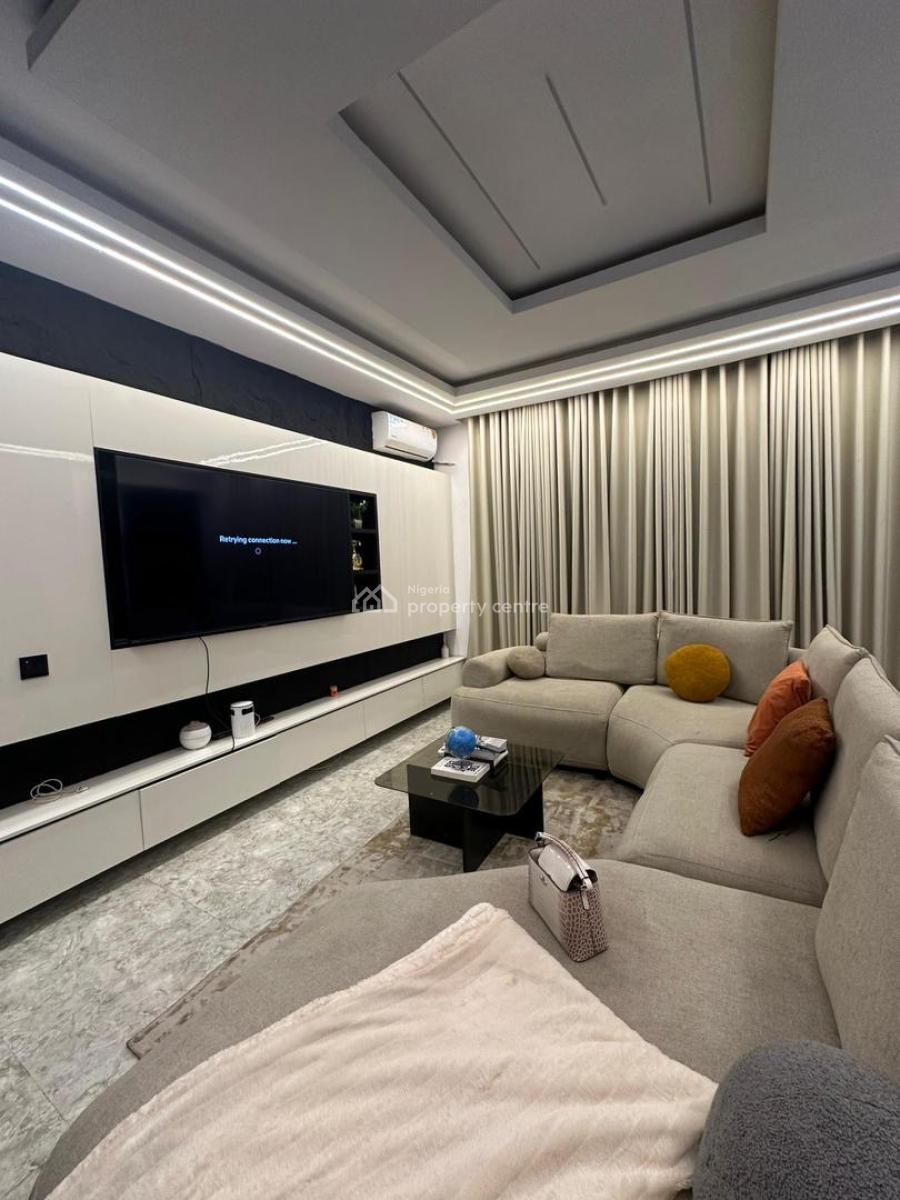 Newly Luxury 2 Bedroom Apartment with Ps5 & Snooker Netflix/prime, Lekki Phase 1, Lekki, Lagos, Flat / Apartment Short Let