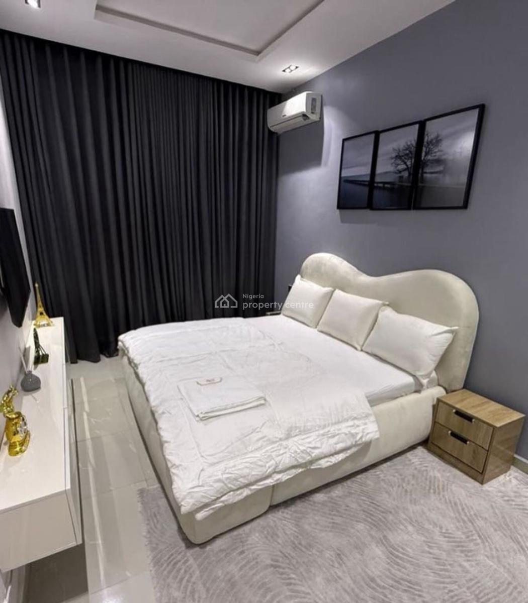 Newly Luxury 2 Bedroom Apartment with Ps5 & Snooker Netflix/prime, Lekki Phase 1, Lekki, Lagos, Flat / Apartment Short Let