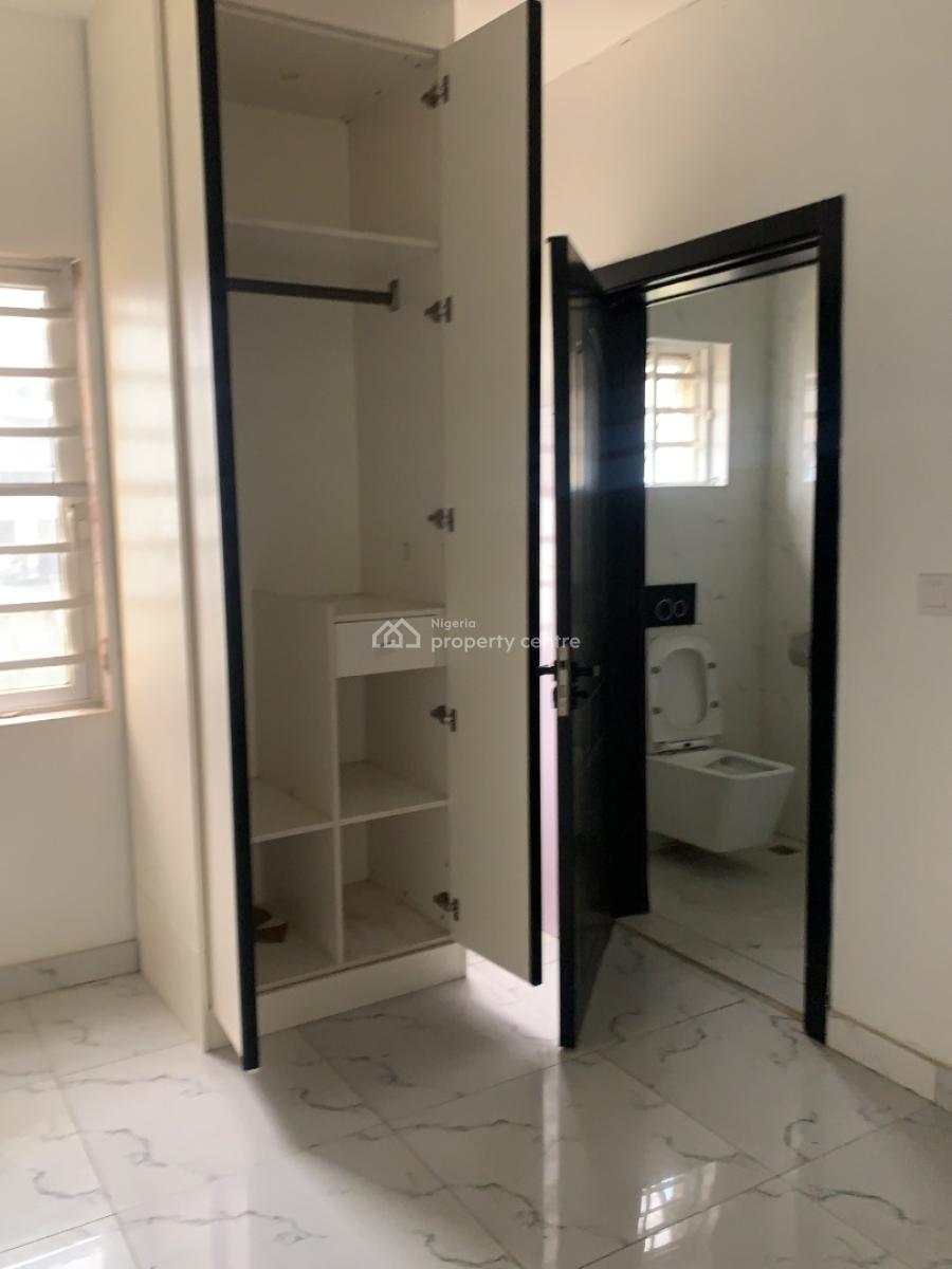 Luxurious 2bedroom Apartment in a Gated Estate, Grand Court Estate , Orchid, Lekki Phase 2, Lekki, Lagos, Flat / Apartment for Rent