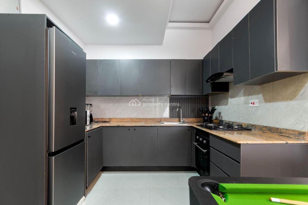 Nicely Furnished Three Bedroom Maisonette Penthouse, Lekki Phase 1, Lekki, Lagos, Flat / Apartment Short Let