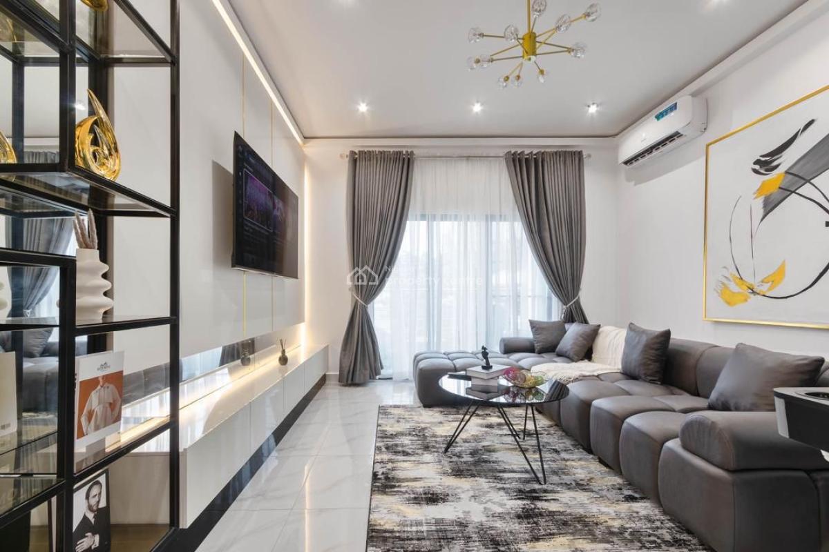 Nicely Furnished Three Bedroom Maisonette Penthouse, Lekki Phase 1, Lekki, Lagos, Flat / Apartment Short Let