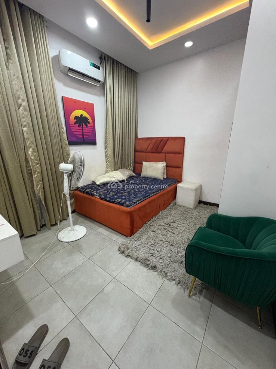 Luxury  Furnished  3bedroom Flat, Ilasan, Lekki, Lagos, Flat / Apartment for Rent