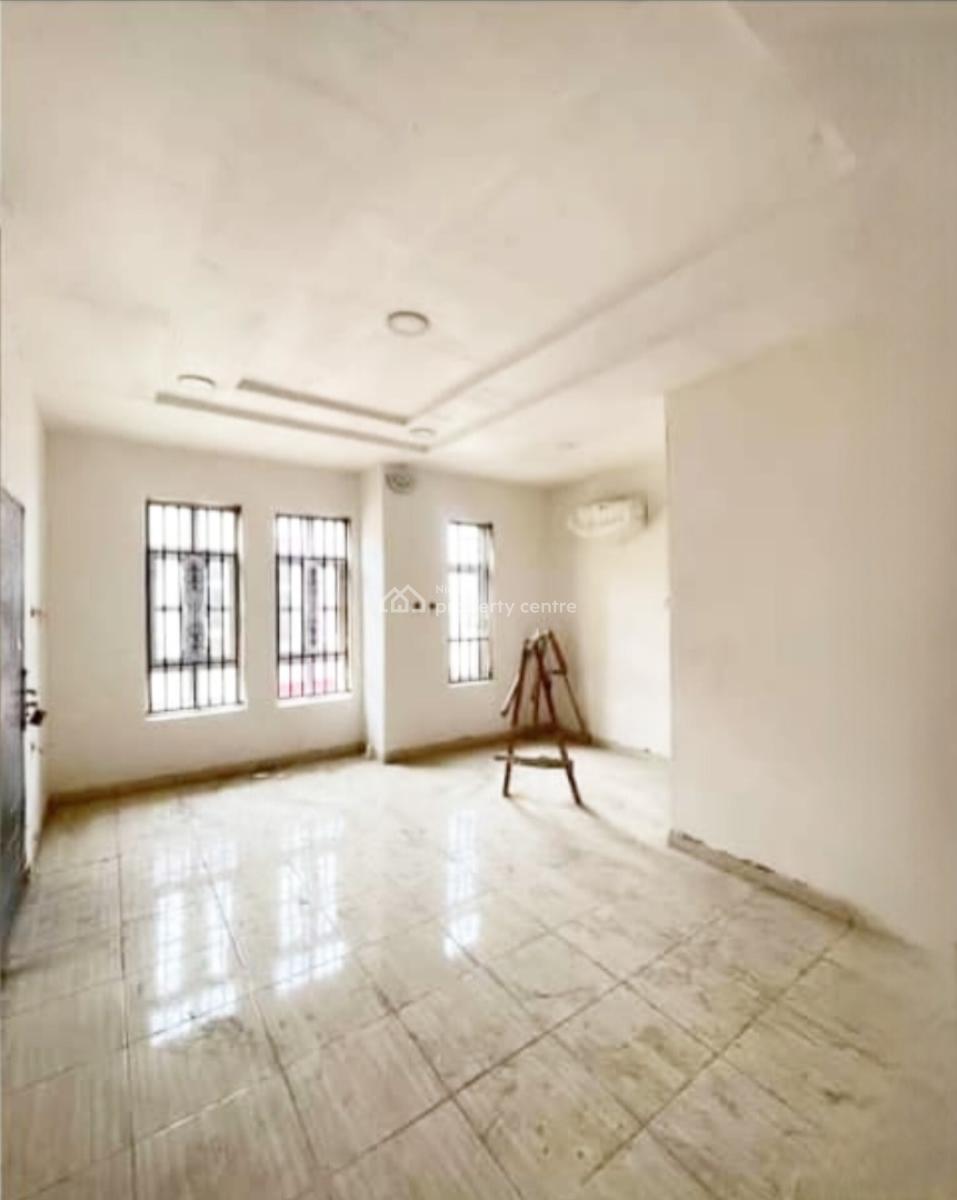4 Bedroom Terrace Duplex with a Bq, Yaba, Lagos, Terraced Duplex for Sale