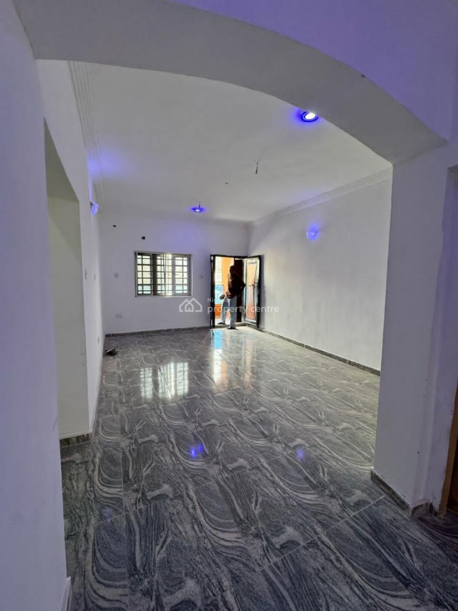 Well Maintained 2 Bedroom Upstairs Apartment, Jubrin Estate, Olokonla, Ajah, Lagos, Flat / Apartment for Rent
