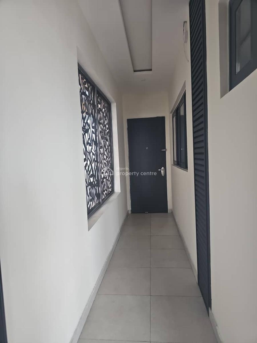 Luxury 2bedroom with Gym Pool Elevator 24hours Light Secured Estate, Ikoyi, Lagos, Flat / Apartment for Rent