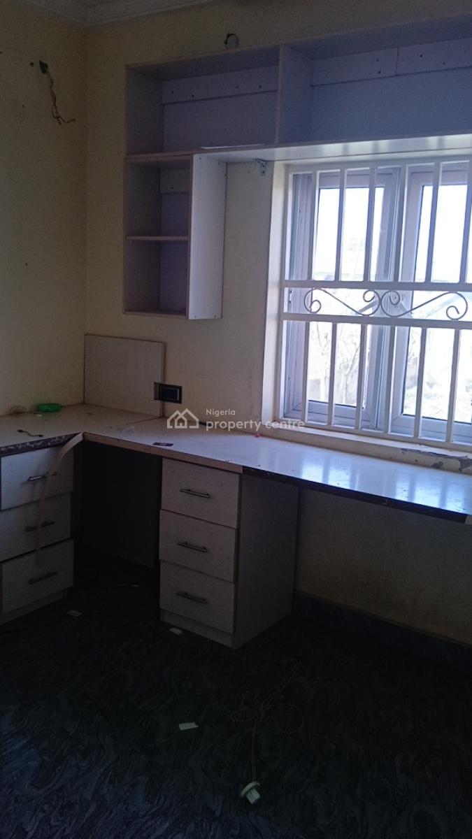 4 Bedrooms Detached Duplex, Blessed and Precious Academy Fha Lugbe, Fha (f.h.a), Lugbe District, Abuja, Detached Duplex for Rent