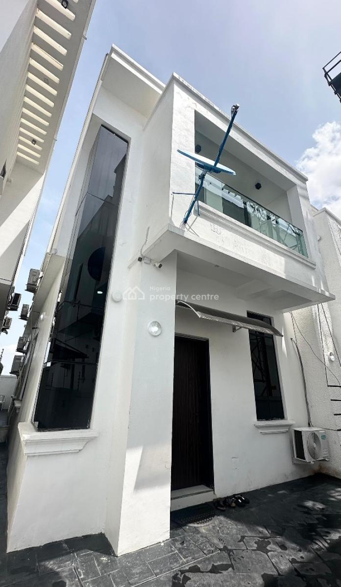 4bdr Semi  Dpx + Remote Control Gate + Bq + Solar + 50% Furnished, in a Strictly Residential Estate in Chevron Alternative in, Lekki, Lagos, House for Sale