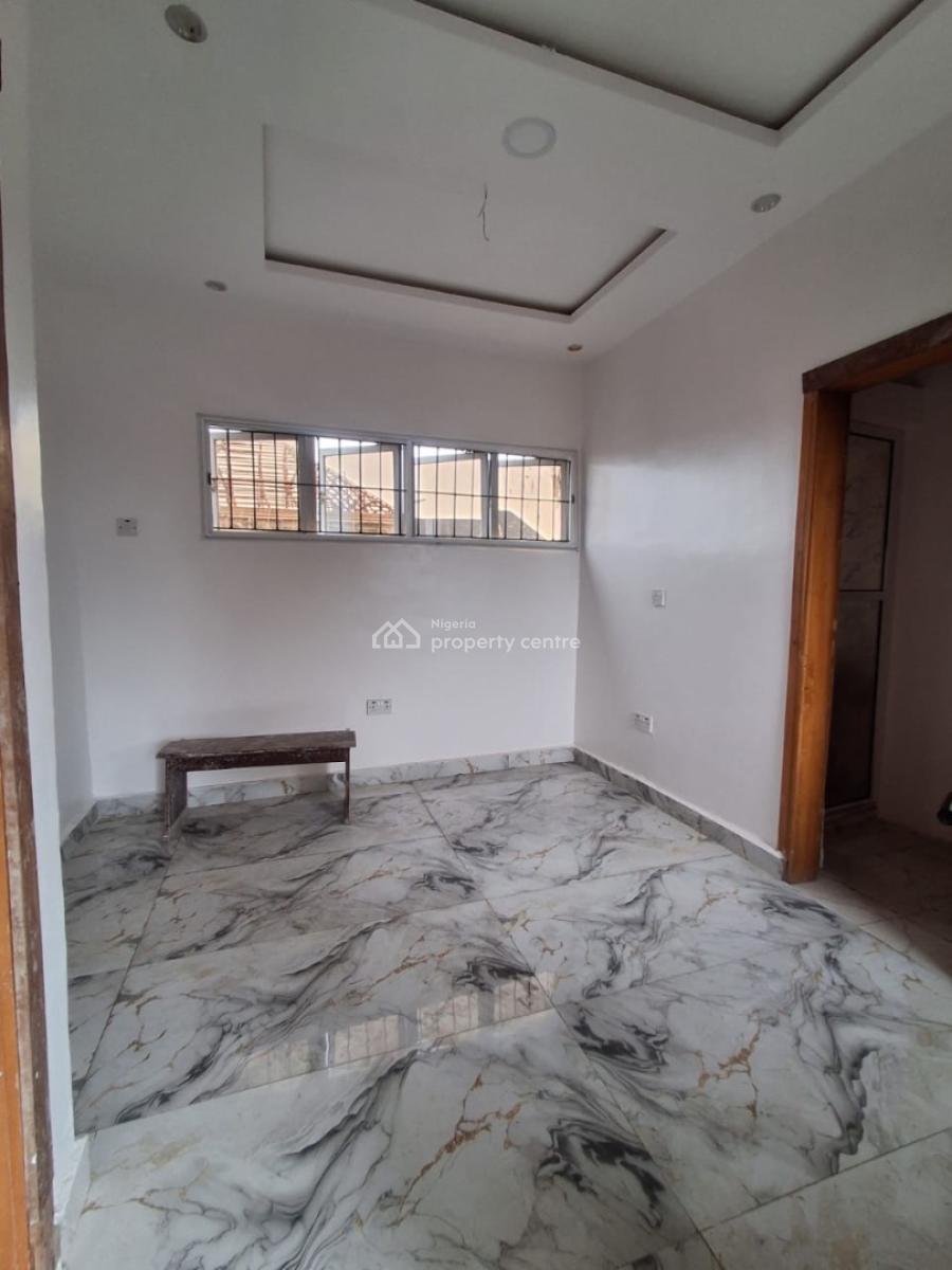 Newly Built 2 Bedroom Apartment( Upstairs), Badore, Ajah, Lagos, Flat / Apartment for Rent