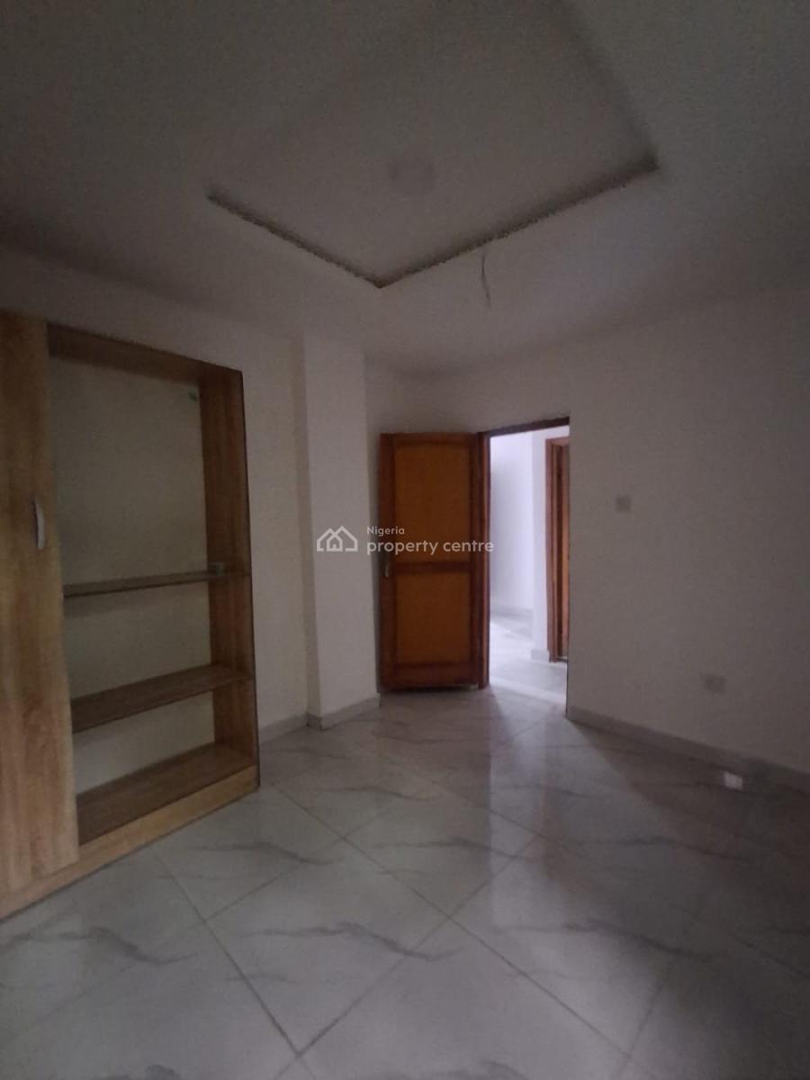 Very Clean 2 Bedroom Apartment Available, Badore, Ajah, Lagos, Flat / Apartment for Rent