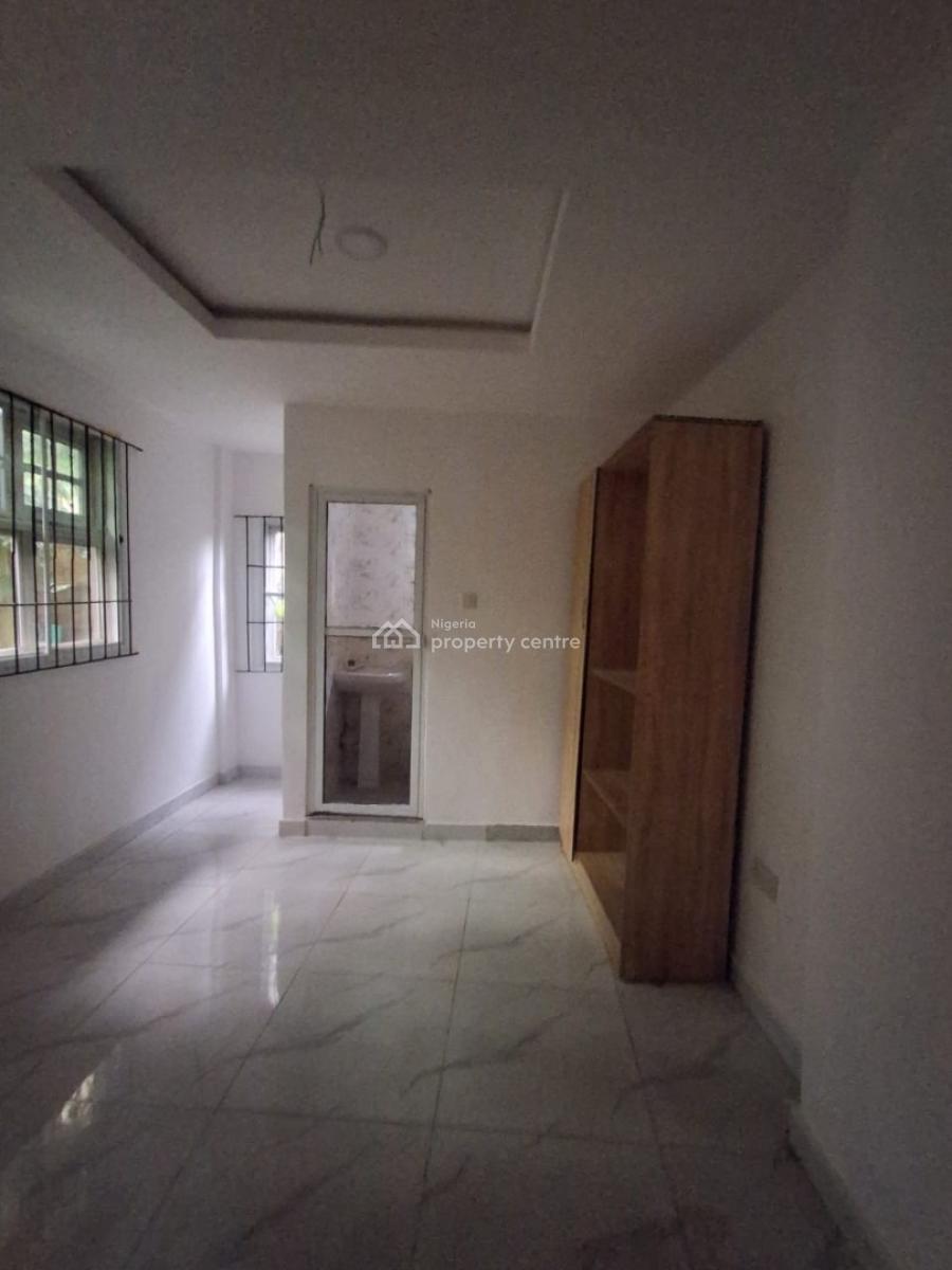 Very Clean 2 Bedroom Apartment Available, Badore, Ajah, Lagos, Flat / Apartment for Rent