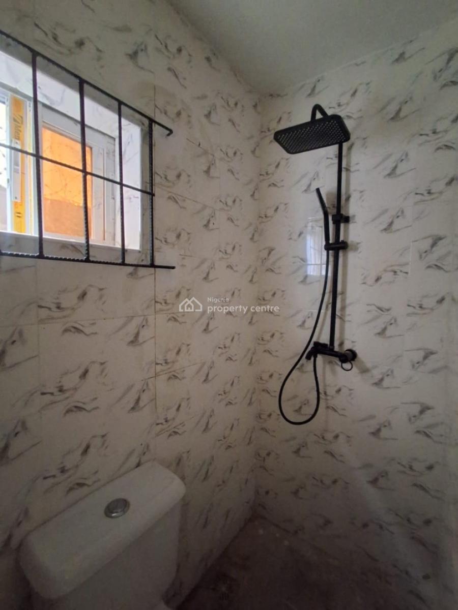 Very Clean 2 Bedroom Apartment Available, Badore, Ajah, Lagos, Flat / Apartment for Rent