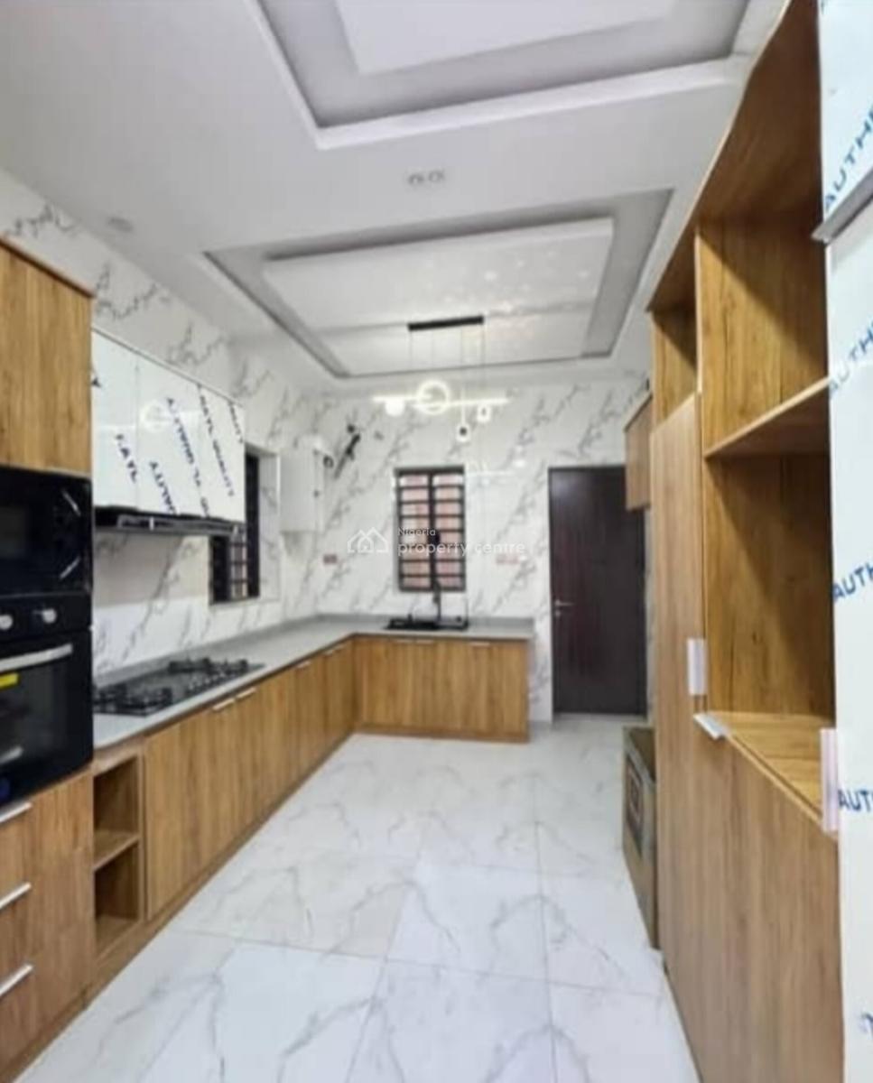 4 Bedroom Semi Detached Duplex with a Bq, Yaba, Lagos, Semi-detached Duplex for Sale