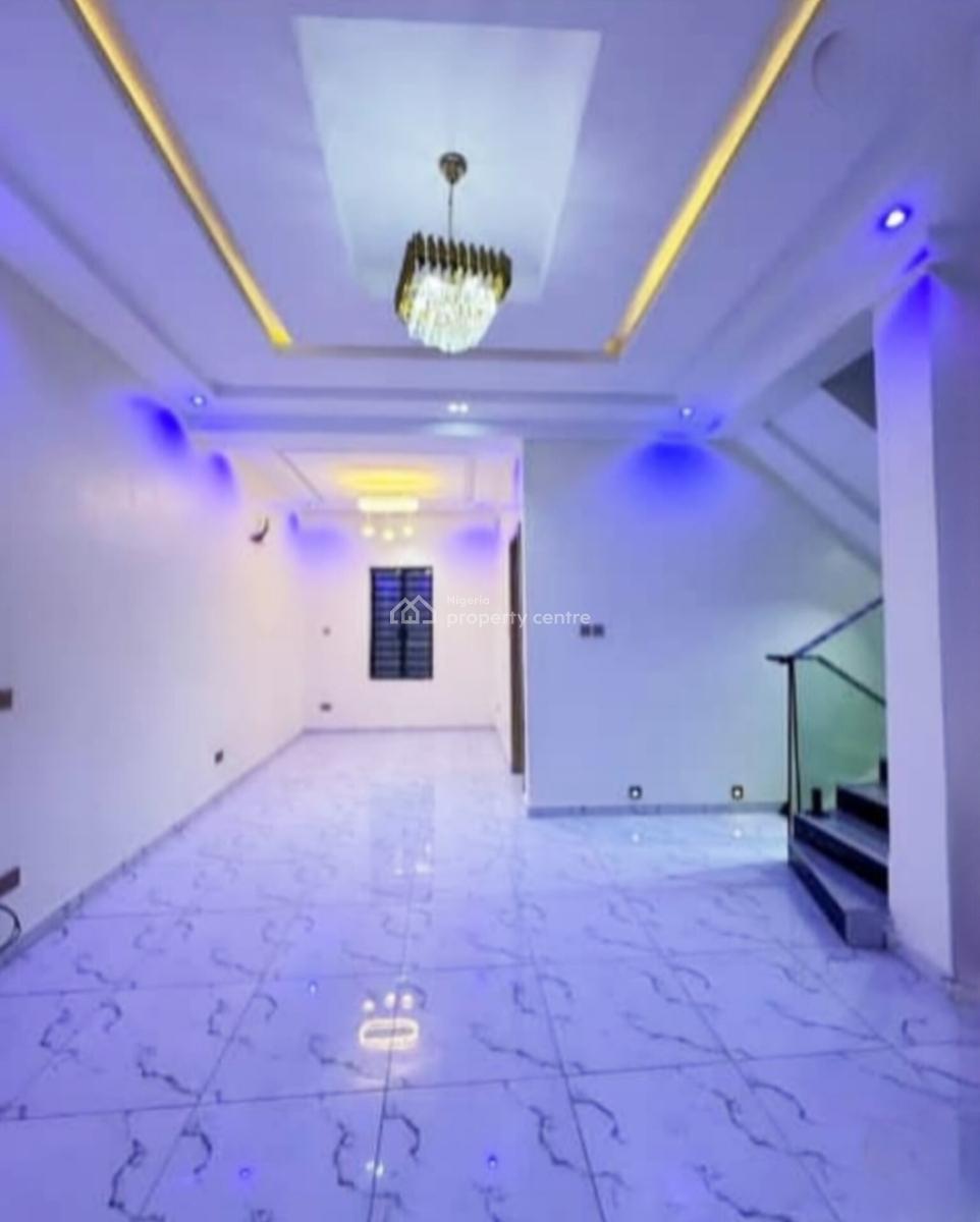4 Bedroom Semi Detached Duplex with a Bq, Yaba, Lagos, Semi-detached Duplex for Sale