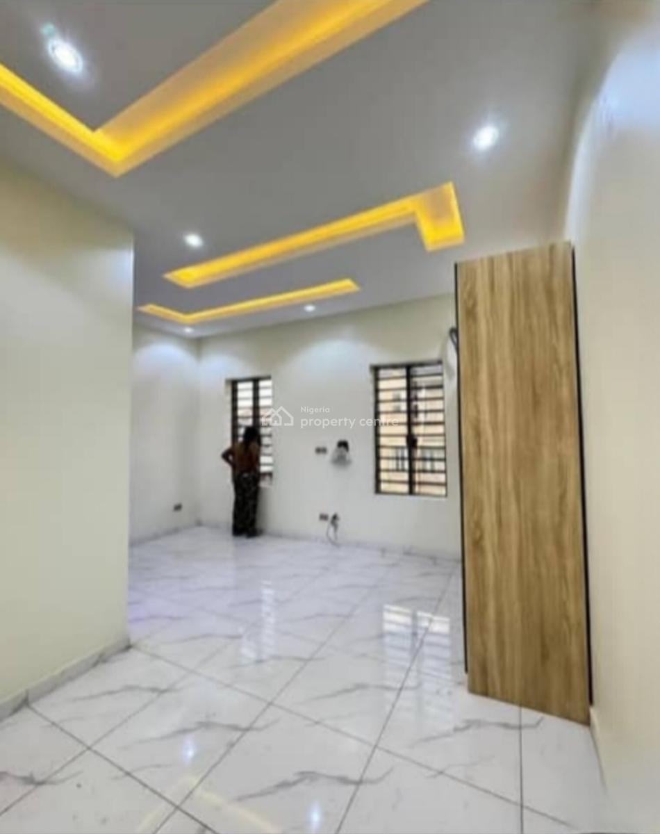 4 Bedroom Semi Detached Duplex with a Bq, Yaba, Lagos, Semi-detached Duplex for Sale