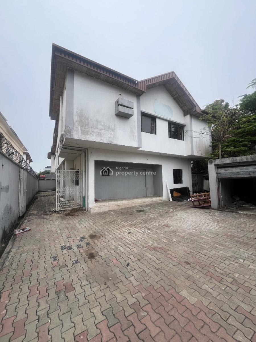 Standard Studio Apartment in Lekki Phase 1, Off Fola Osibo, Lekki Phase 1, Lekki, Lagos, Self Contain (single Rooms) for Rent