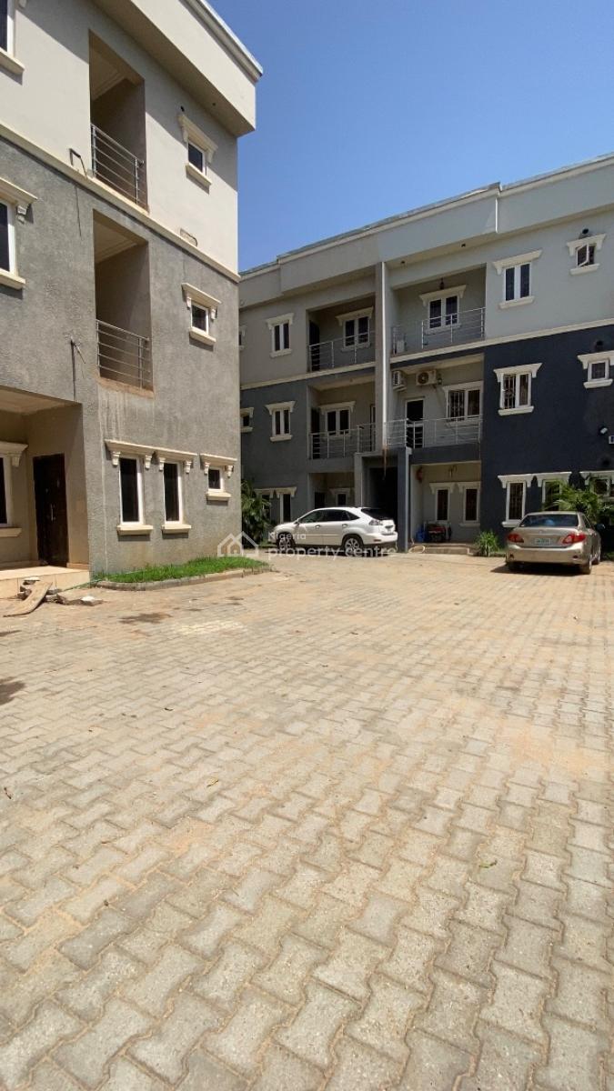 Standard 4 Bedroom Terrace Duplex + Bq  Jahi, Jahi, Jahi, Abuja, Terraced Duplex for Rent