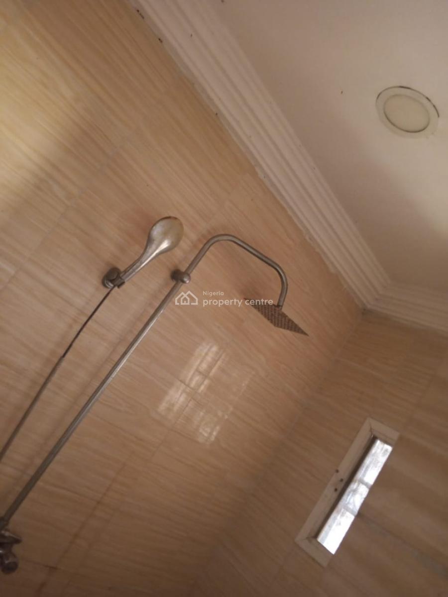 Lovely Pop 3 Bedroom Flat Upstairs, Short Drive From Arepo, Near Ck10 Hotel, Makogi, Magboro, Ogun, Flat / Apartment for Rent