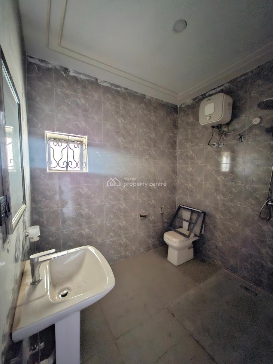 Brand New 5 Bedroom, By Aduvie, Jahi, Abuja, Terraced Duplex for Rent