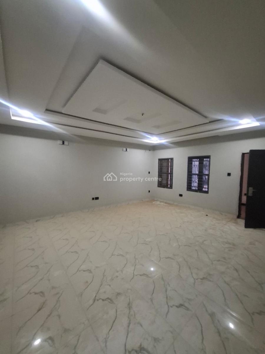 Brand New 5 Bedroom (has 3 Parlors), By Aduvie, Jahi, Abuja, Terraced Duplex for Rent