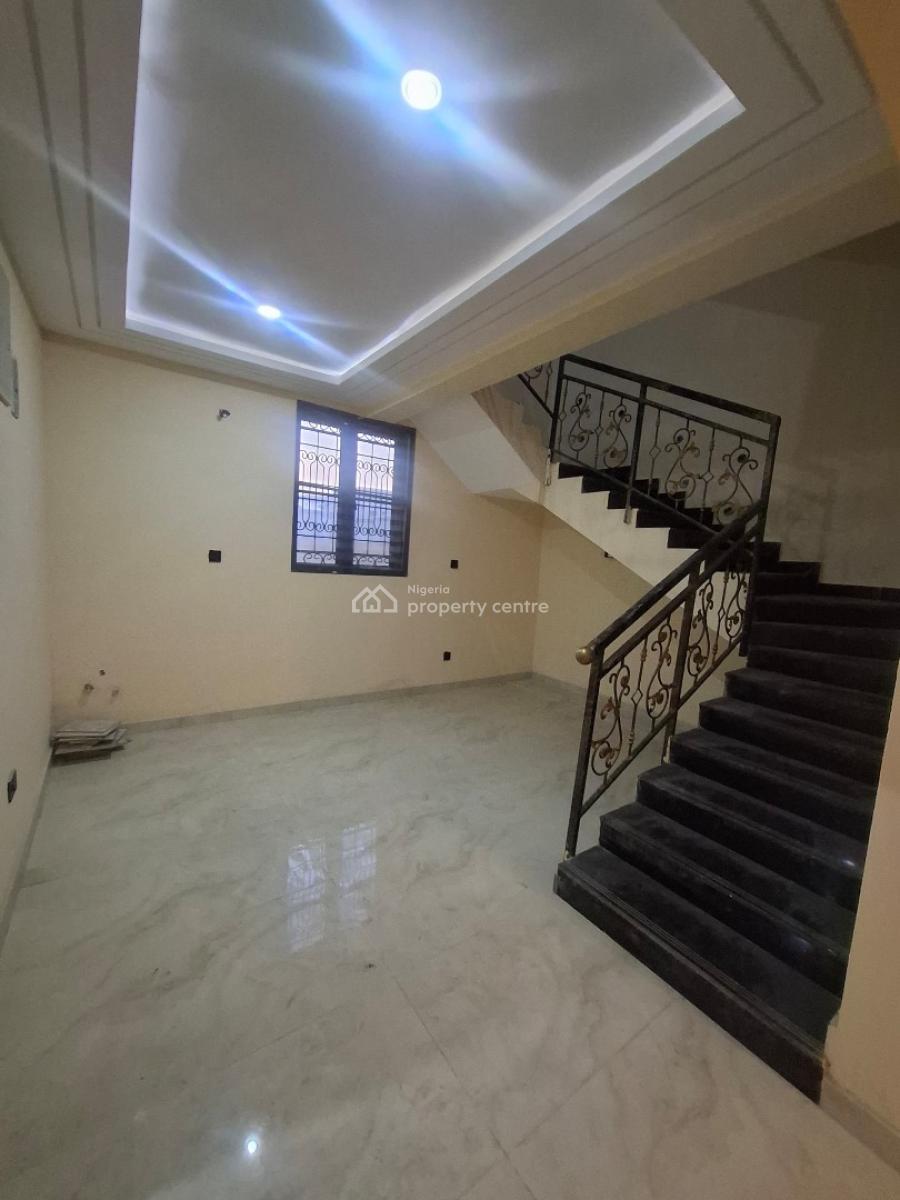 Brand New 5 Bedroom (has 3 Parlors), By Aduvie, Jahi, Abuja, Terraced Duplex for Rent