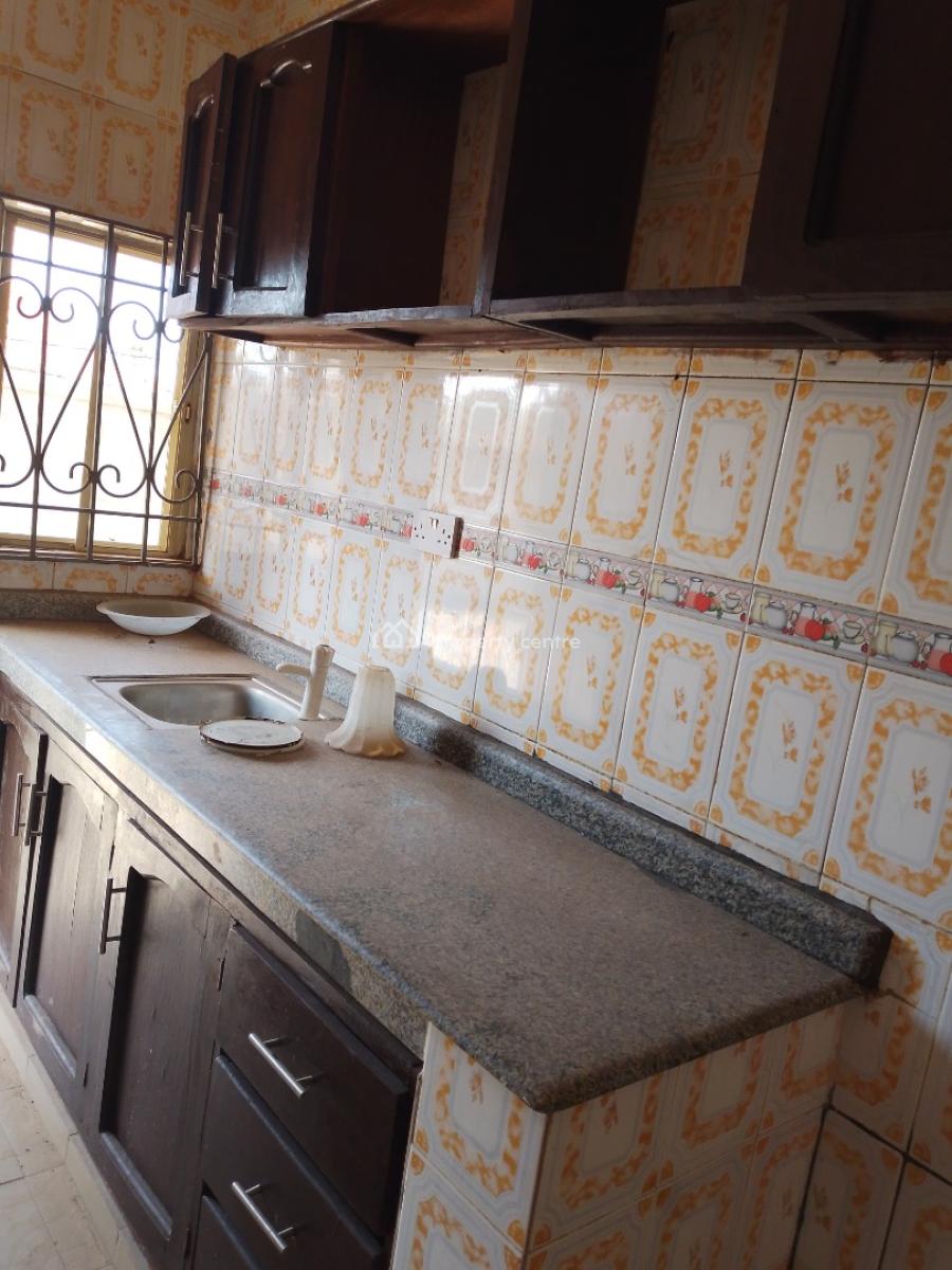 1 Bedroom Apartment, Phase 5., Nyanya, Abuja, Mini Flat (room and Parlour) for Rent