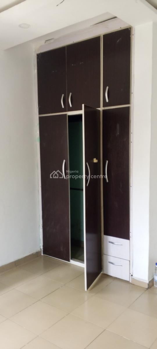 a Standard 3 Bedroom Flat in an Estate, Shell Cooperative By Eneka Link Road, Eneka, Port Harcourt, Rivers, Flat / Apartment for Rent