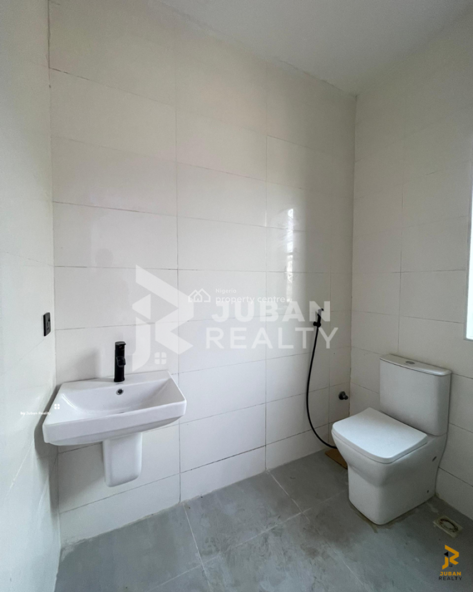 2bedroom Serviced Apartment, Freedom Way, Lekki Phase 1, Lekki, Lagos, Flat / Apartment for Sale