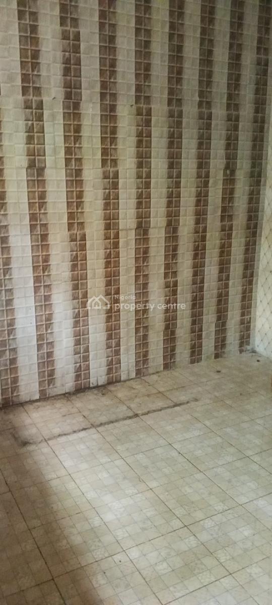 a Standard 3 Bedroom Flat in an Estate, Shell Cooperative By Eneka Link Road, Eneka, Port Harcourt, Rivers, Flat / Apartment for Rent